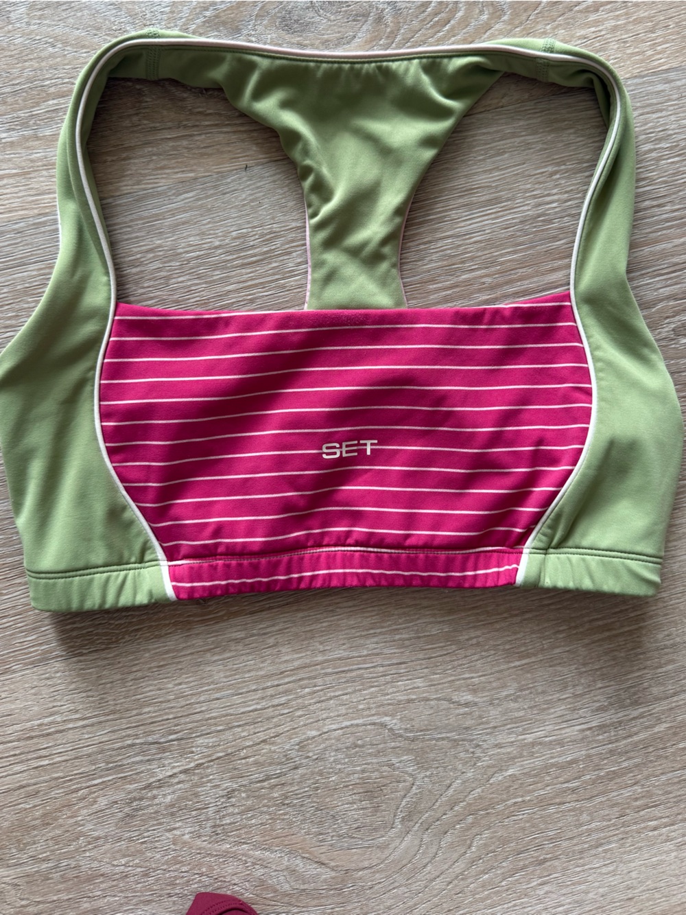 SET ACTIVE - hibiscus bra w/stripes (resort drop)
